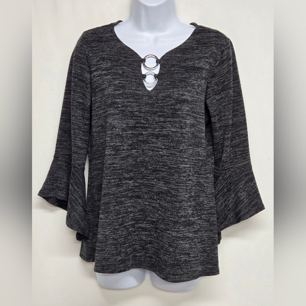NY Collection M Top Pullover Stretch Asymmetrical Flared Sleeve Siver Hardware